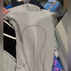 lululemon top